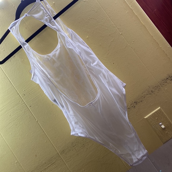 NWT 2 x Jezebel Penelope Lace & Mesh Teddy size M color Red and White - Picture 14 of 16